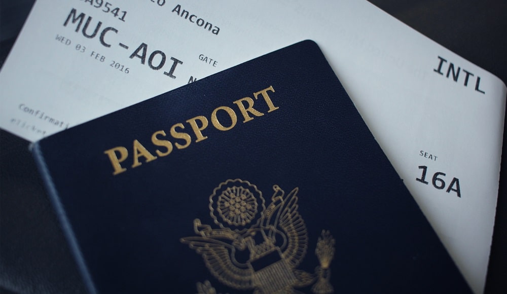 パスポートの新規申請 発行まで手続方法 取得前に旅行の予約はできる